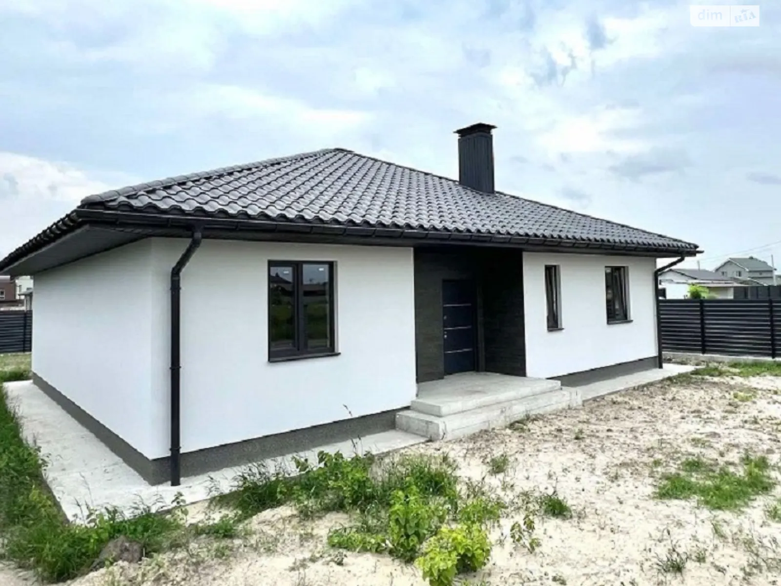 Продається одноповерховий будинок 120 кв. м з садом, цена: 120000 $ - фото 1