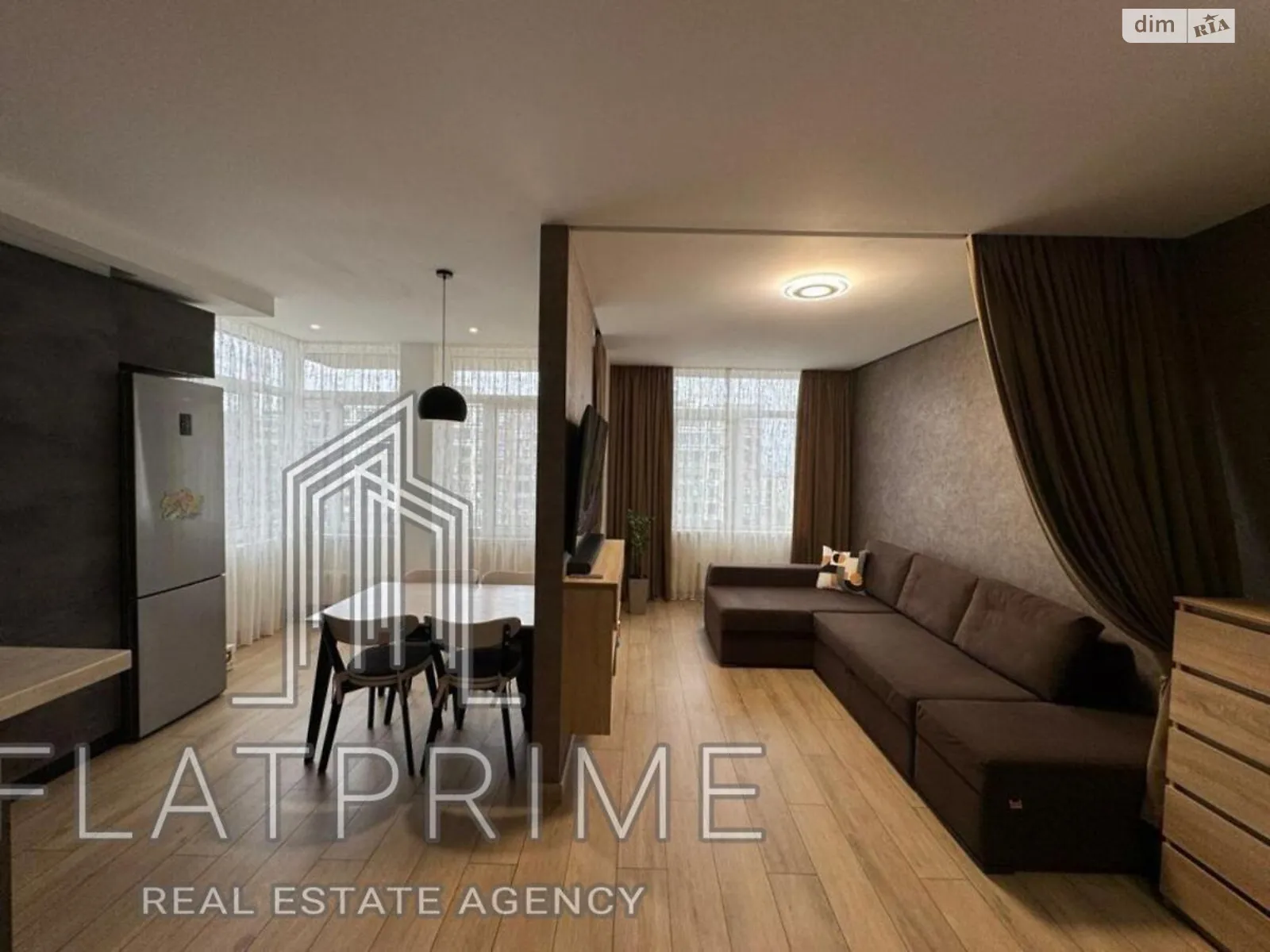 Продается 2-комнатная квартира 72 кв. м в Киеве, ул. Юношеская, 4 - фото 1