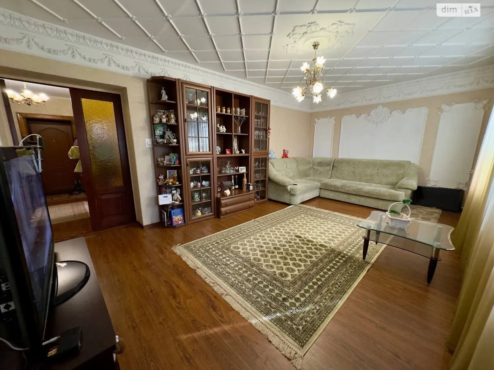 Продается дом на 2 этажа 120 кв. м с подвалом, цена: 125000 $ - фото 1