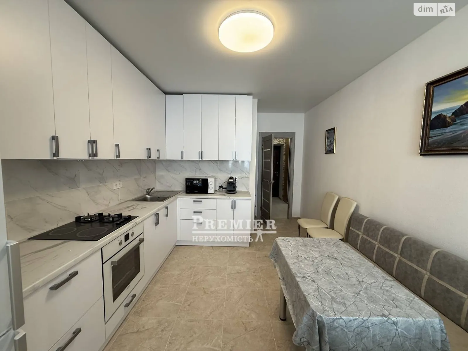 Продается 1-комнатная квартира 50.7 кв. м в Одессе, ул. Академика Сахарова - фото 1