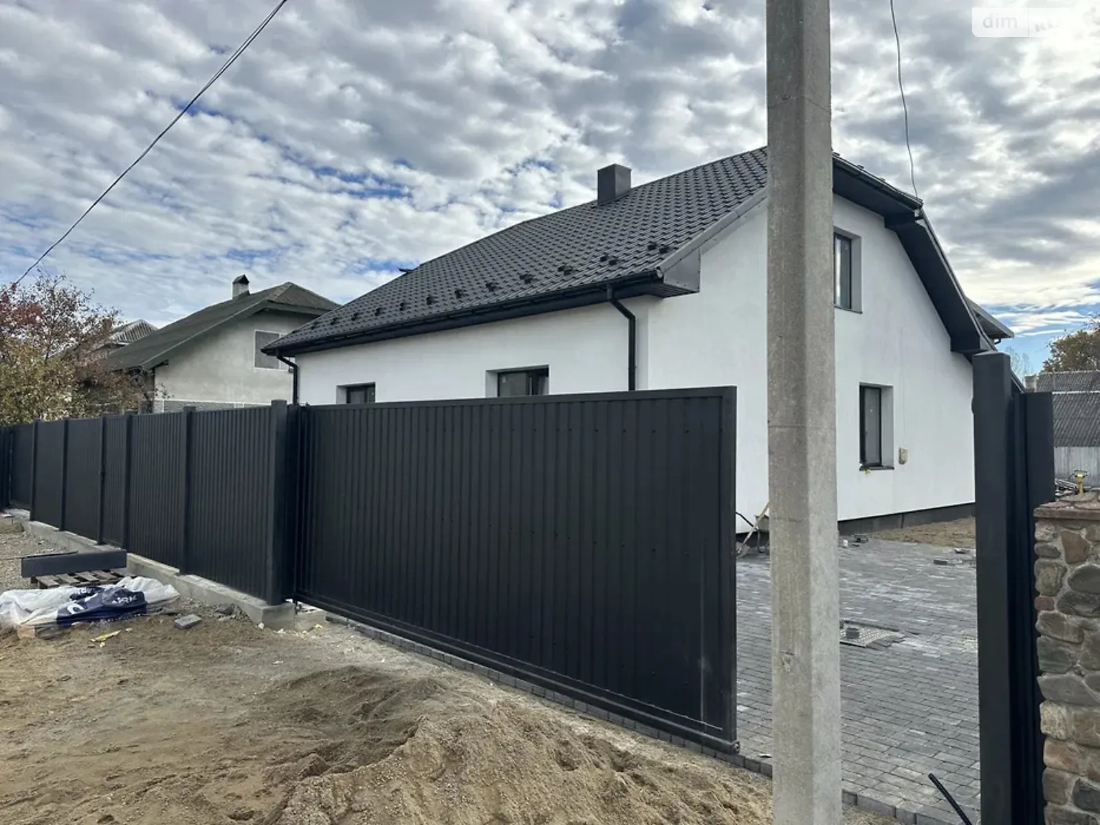 Продається будинок 2 поверховий 120 кв. м з садом, цена: 100000 $ - фото 1