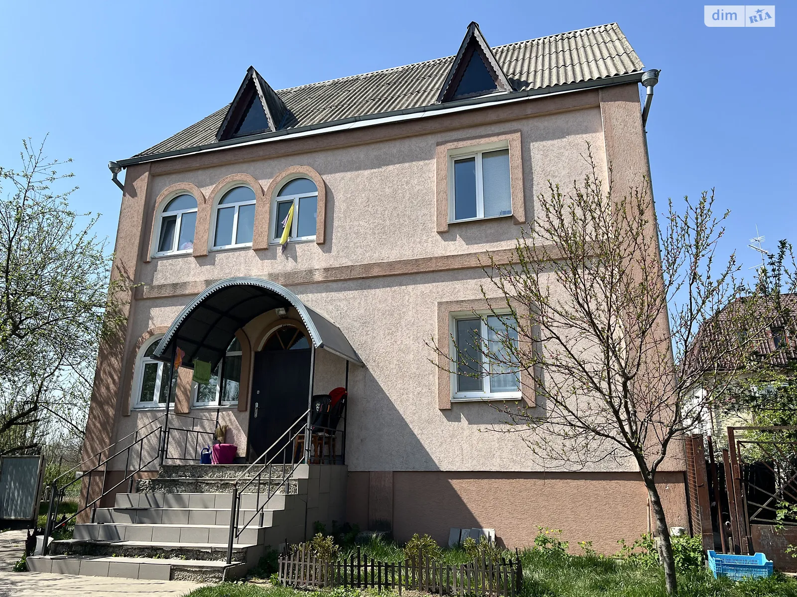 Продається будинок 2 поверховий 196.8 кв. м з каміном, цена: 110000 $ - фото 1