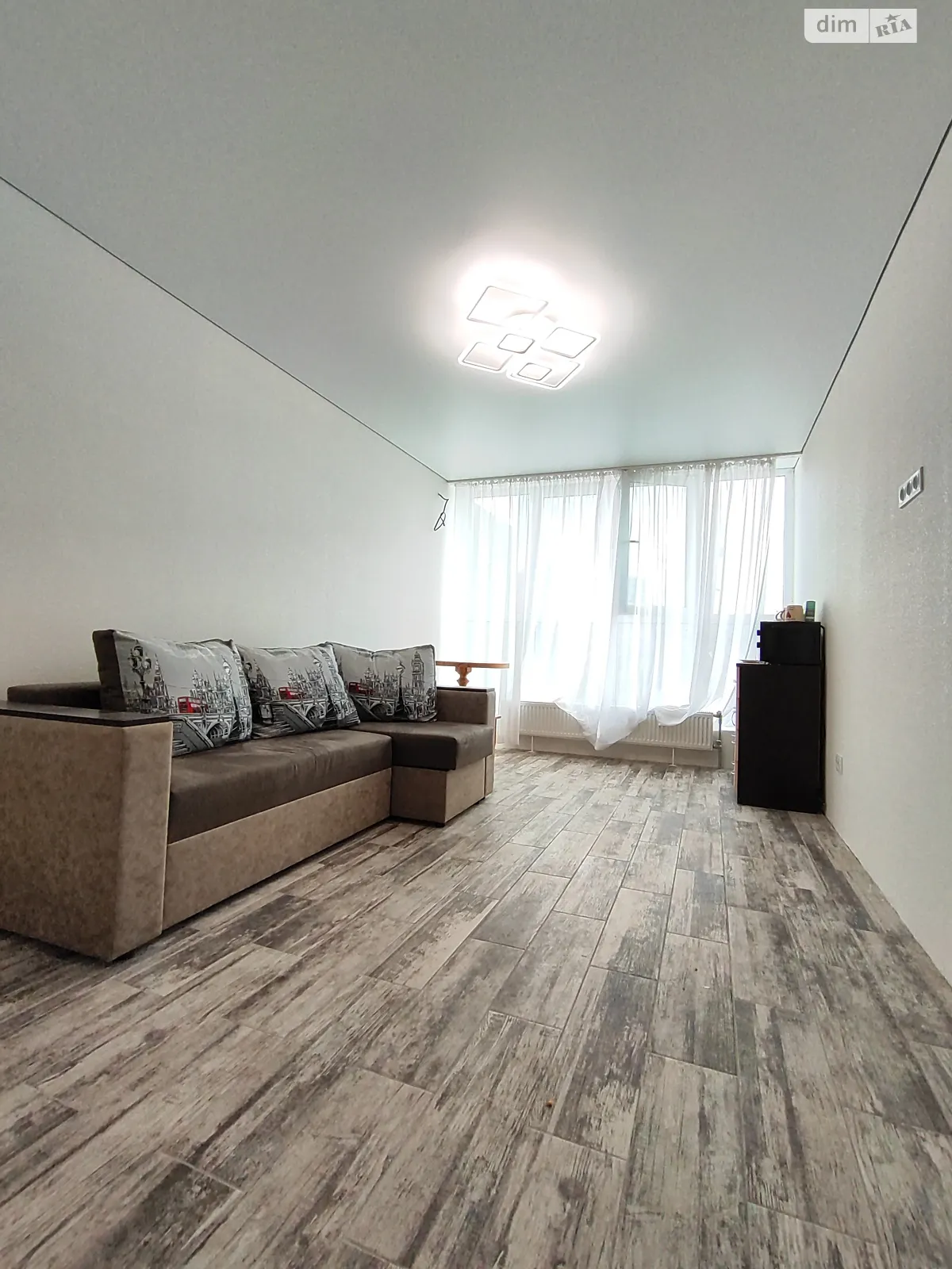 Продается 1-комнатная квартира 40 кв. м в Чернигове, ул. Рапопорта, 43 - фото 1
