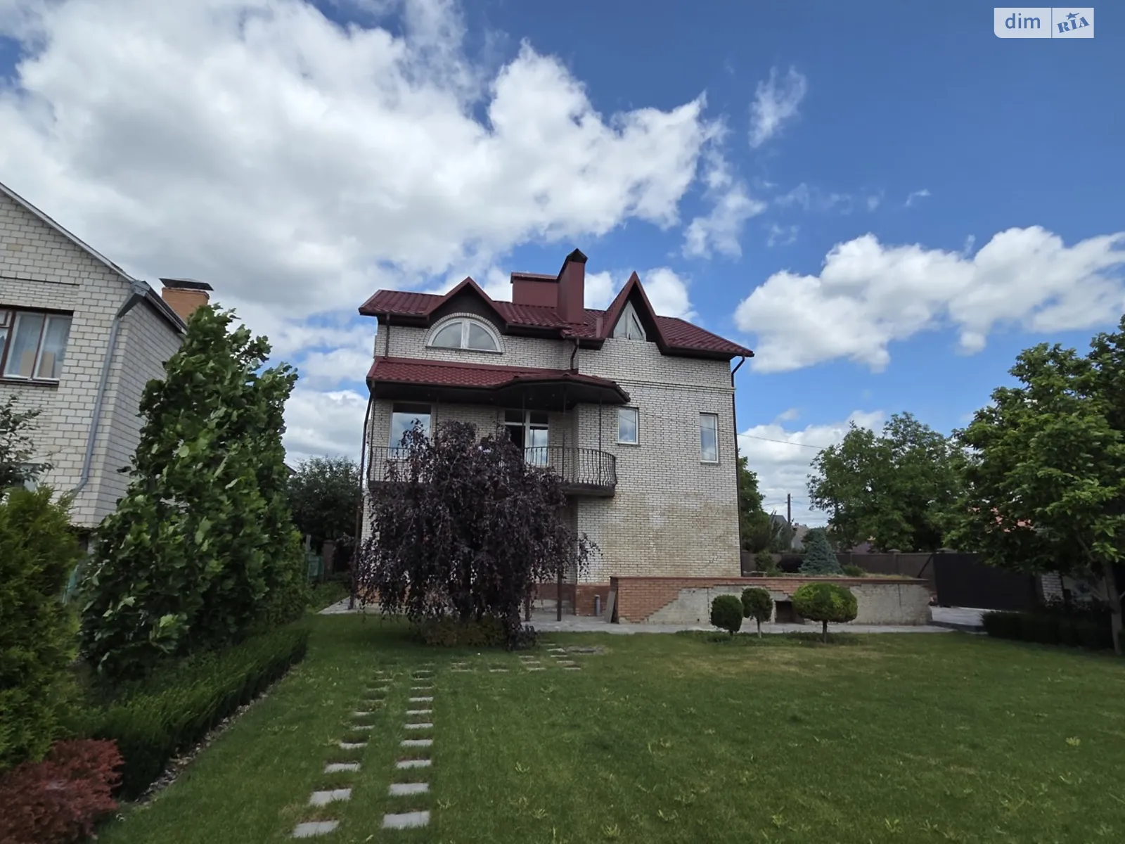 Продається будинок 3 поверховий 262 кв. м з мансардою, цена: 175000 $ - фото 1