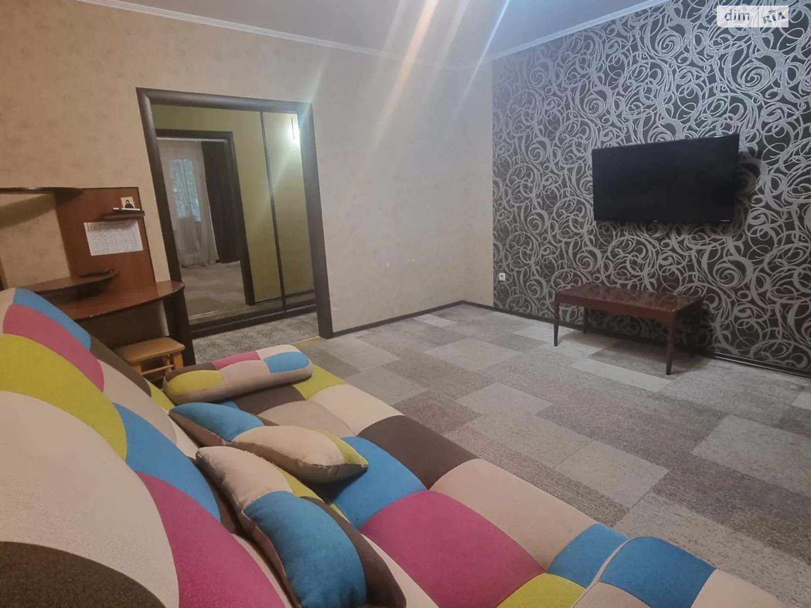 3-кімнатна квартира 61 кв. м у Запоріжжі, вул. Кронштадтська - фото 1