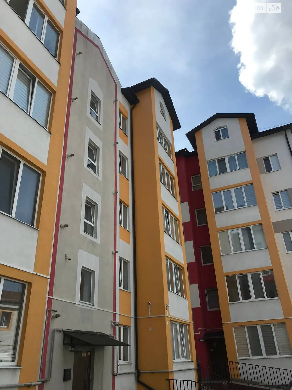 Здається в оренду 2-кімнатна квартира 50 кв. м у Рівному, вул. Марка Вовчка, 21Б - фото 1
