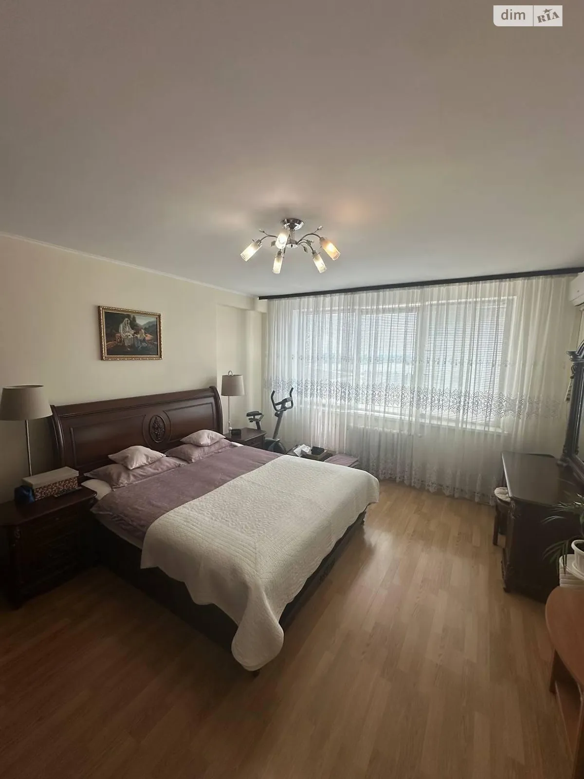Продается 1-комнатная квартира 54 кв. м в Киеве, ул. Гришко Михаила, 9 - фото 1