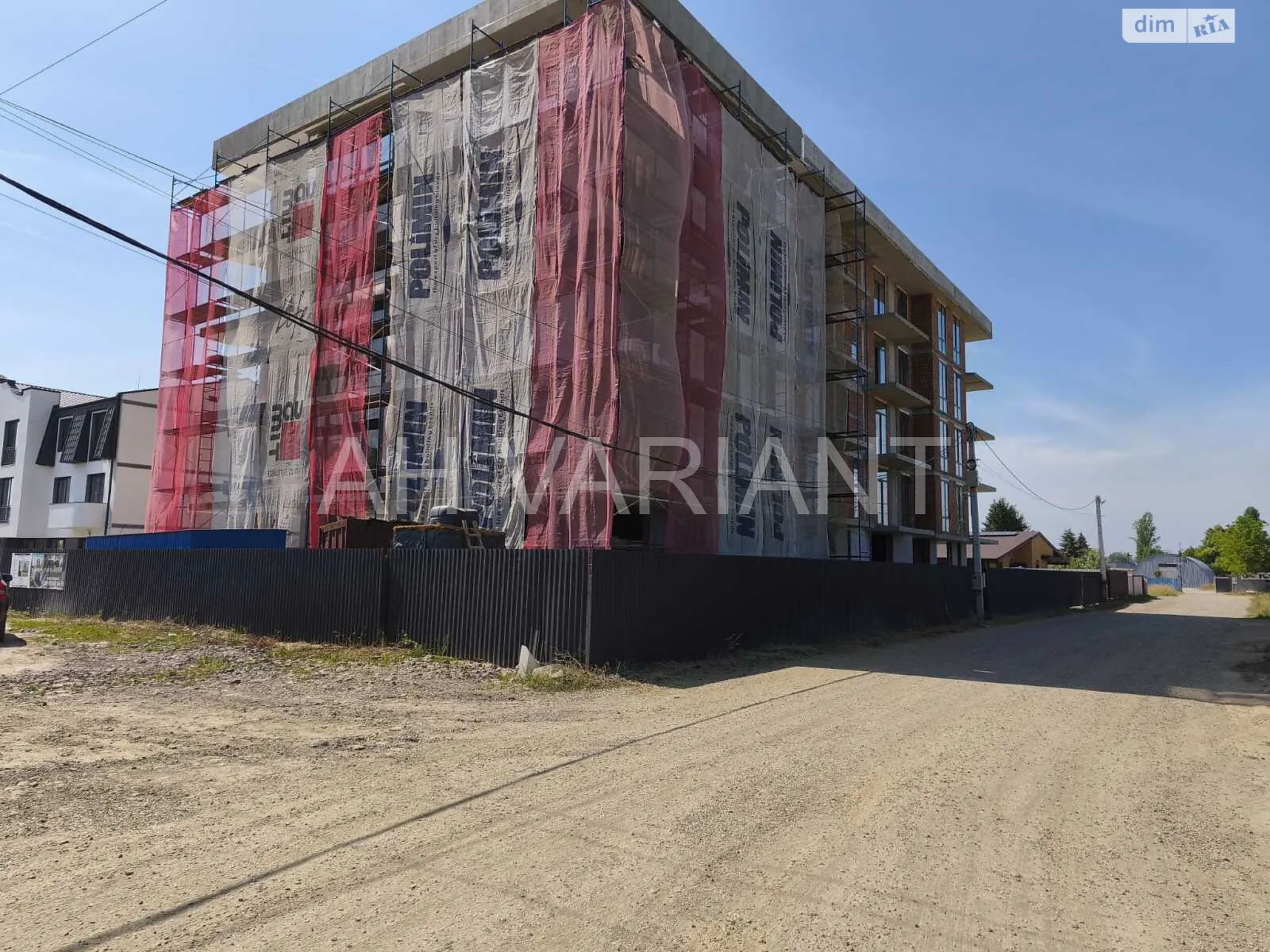 Продається 1-кімнатна квартира 33 кв. м у Ужгороді, вул. Загорська - фото 1