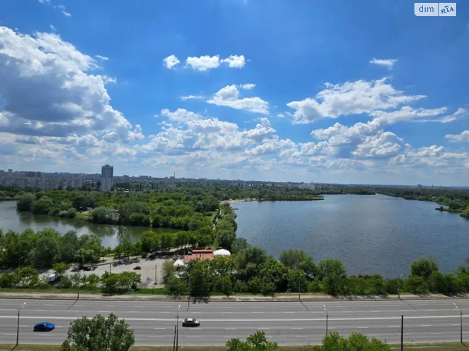 Продается 2-комнатная квартира 61 кв. м в Харькове, ул. Нескореных(Героев Труда), 1 - фото 1