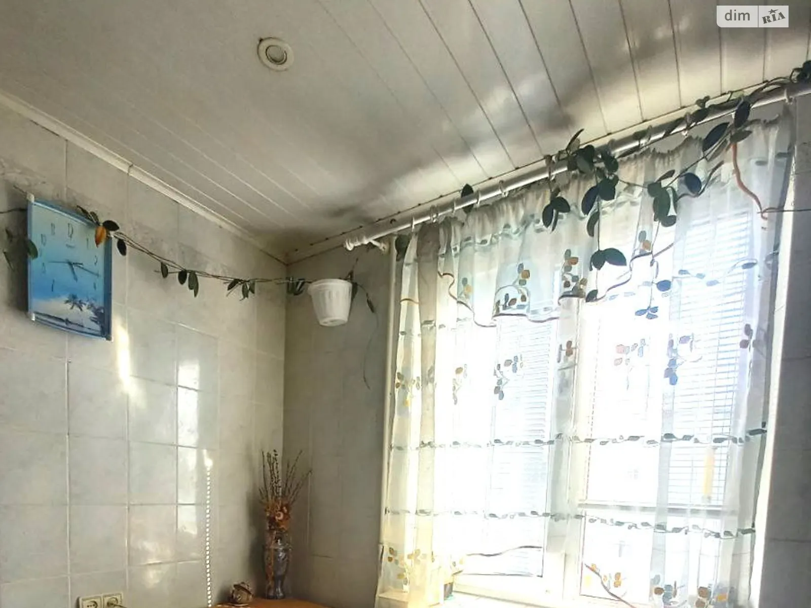 Продается 2-комнатная квартира 54 кв. м в Харькове, ул. Гвардейцев-Широнинцев - фото 1