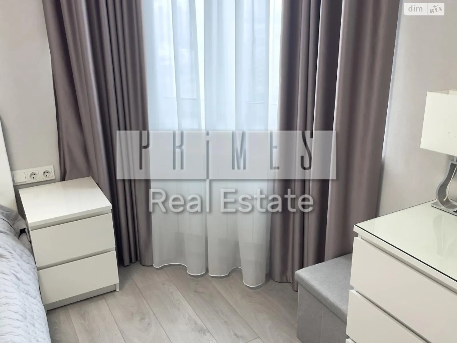 Продается 1-комнатная квартира 55 кв. м в Киеве, ул. Драгоманова, 40Ж - фото 1