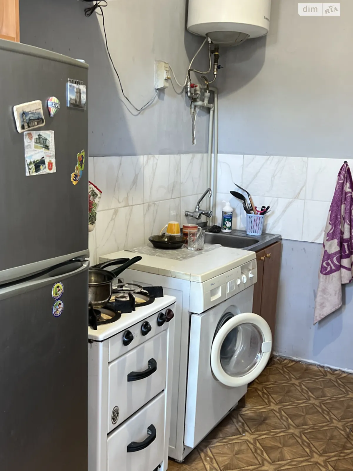 Продається 1-кімнатна квартира 30 кв. м у Одесі, вул. Базарна, 38 - фото 1