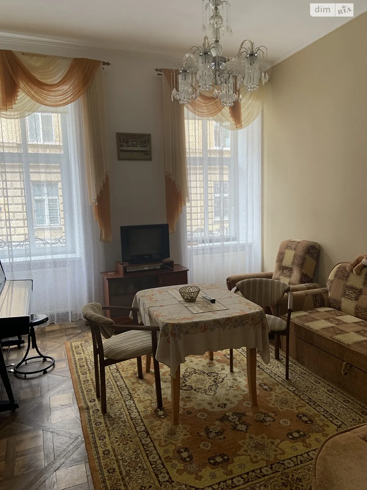 Здається в оренду 4-кімнатна квартира 83 кв. м у Львові, вул. Мартовича, 12 - фото 1