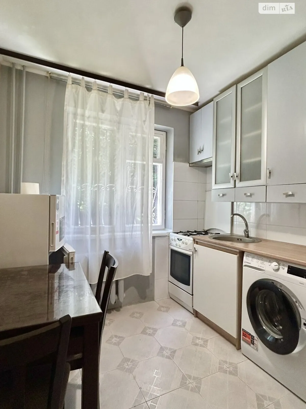 Сдается в аренду 1-комнатная квартира 42 кв. м в Львове, ул. Пасечная - фото 1