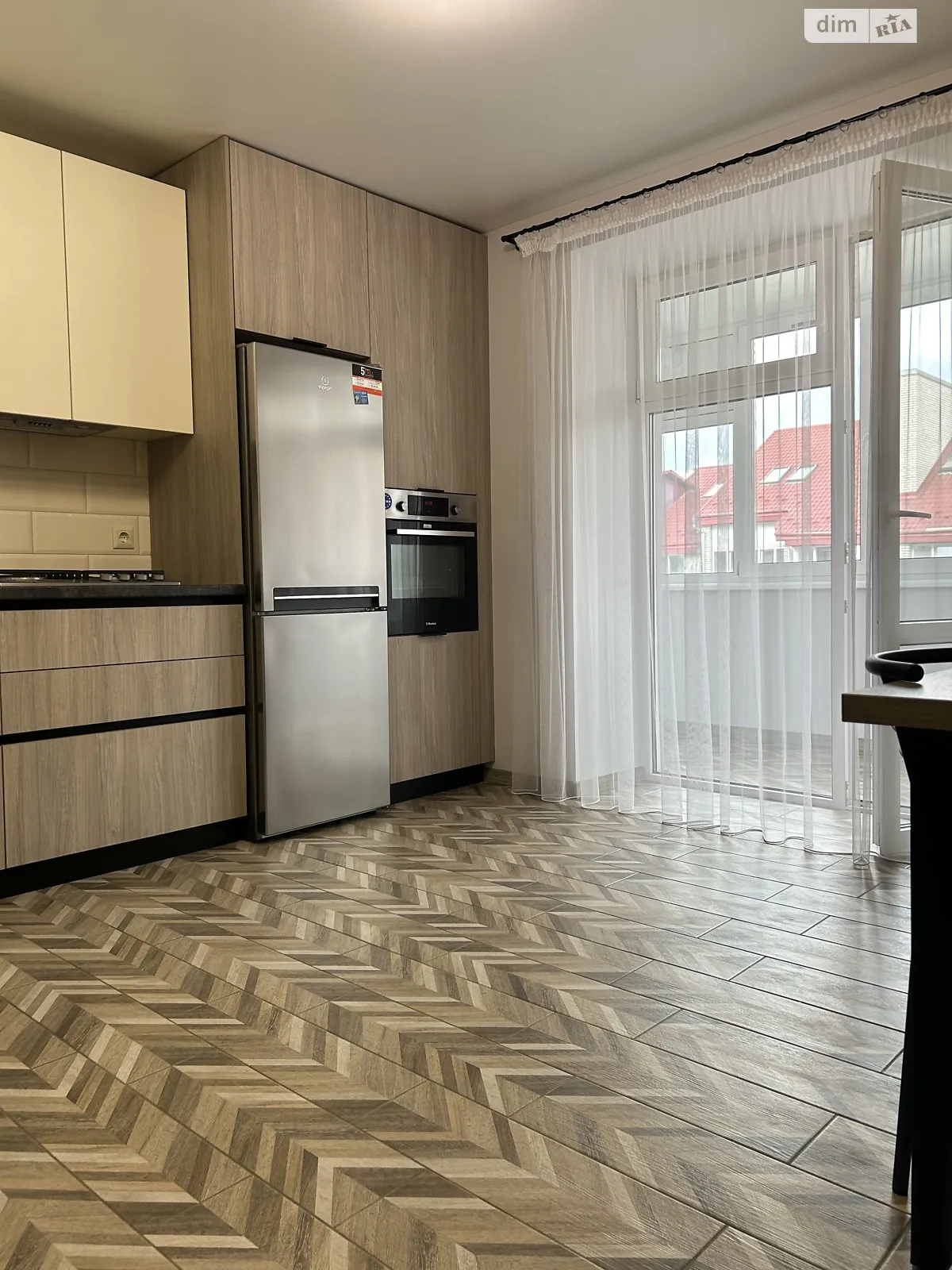 3-кімнатна квартира 95 кв. м у Тернополі, вул. Рєпіна, 34 - фото 1