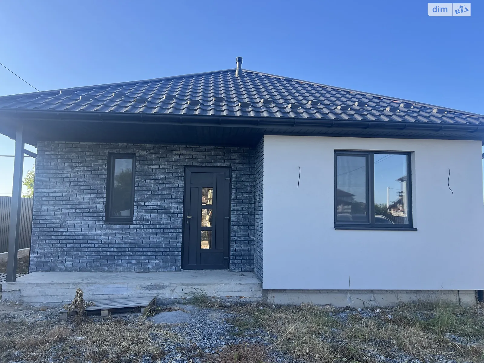 Продається одноповерховий будинок 100 кв. м з бесідкою, цена: 74990 $ - фото 1