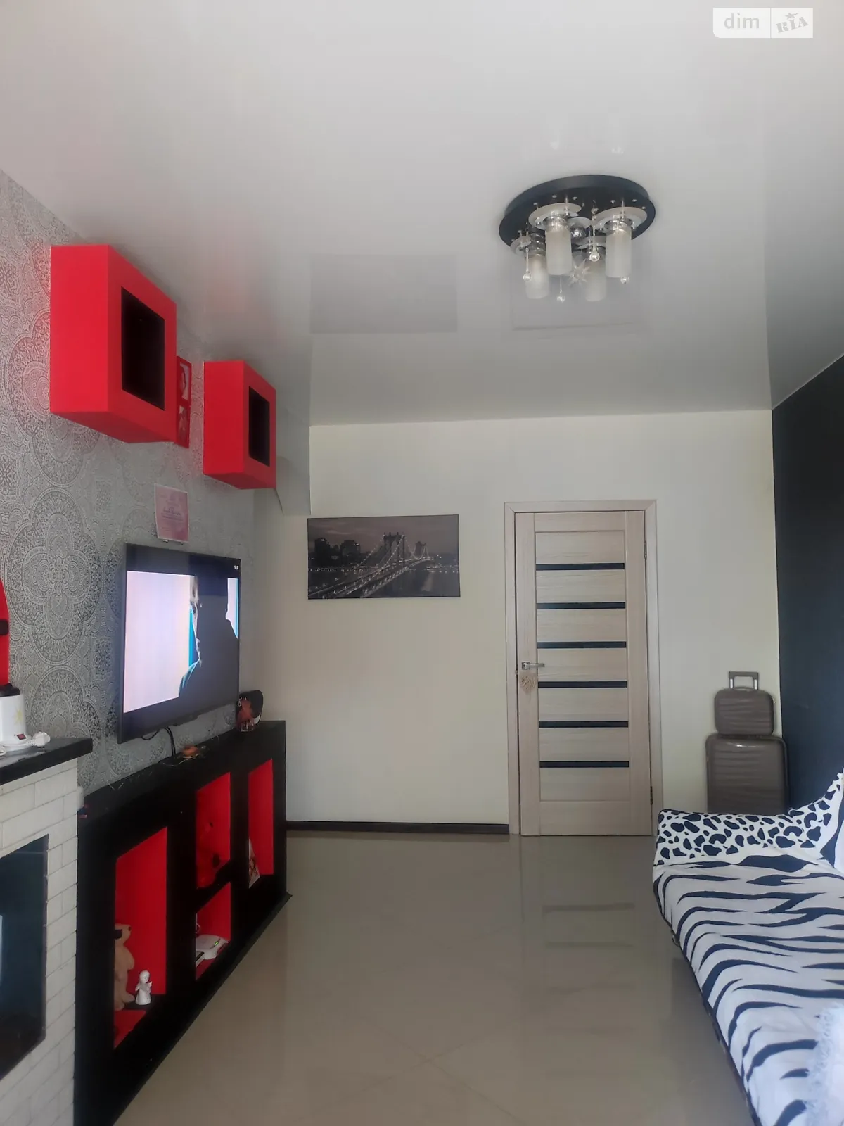 Продается 2-комнатная квартира 40.2 кв. м в Васильковке, ул. Л. Украинки, 2 - фото 1