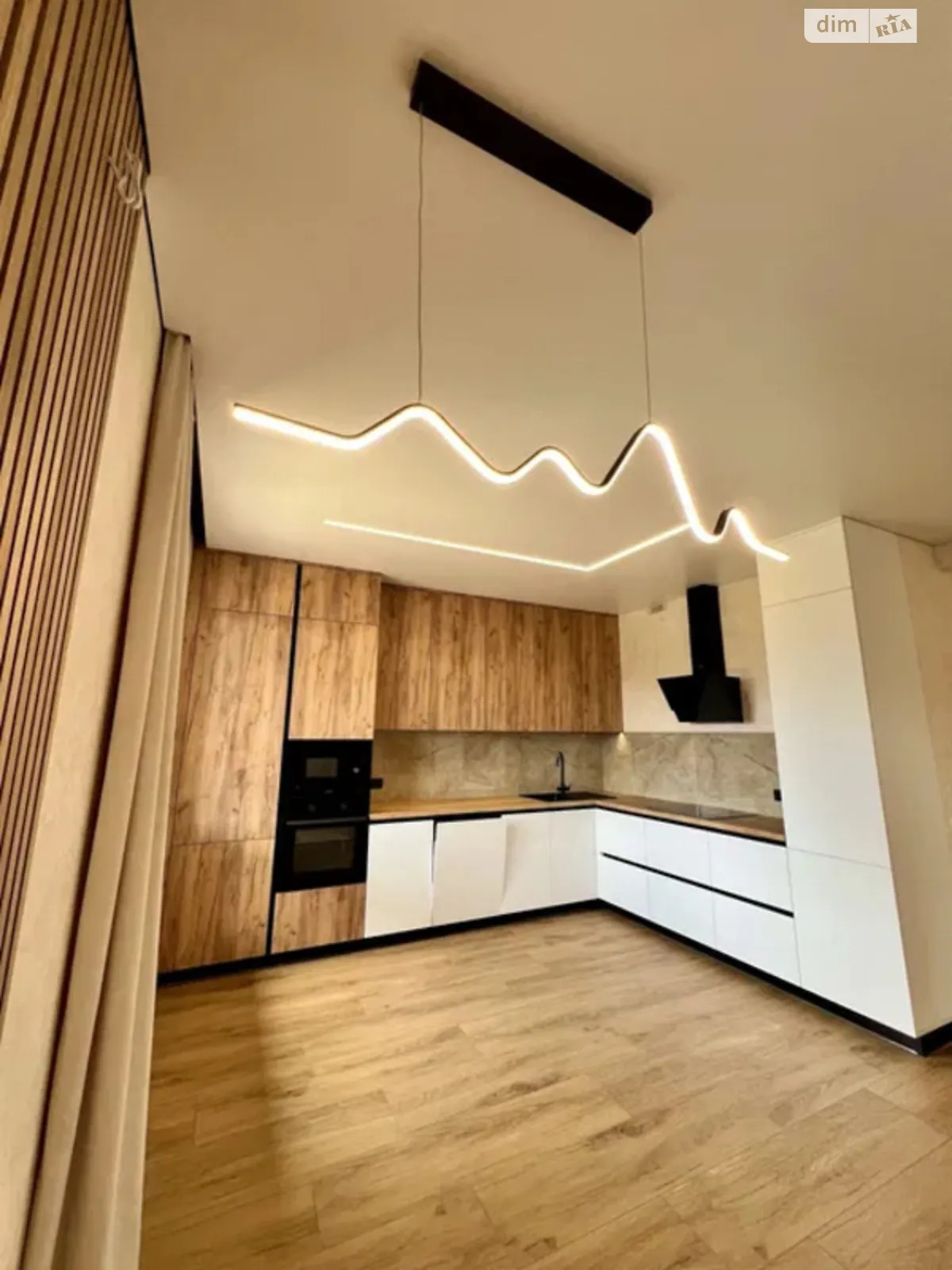 Продається одноповерховий будинок 100 кв. м з подвалом, цена: 133990 $ - фото 1