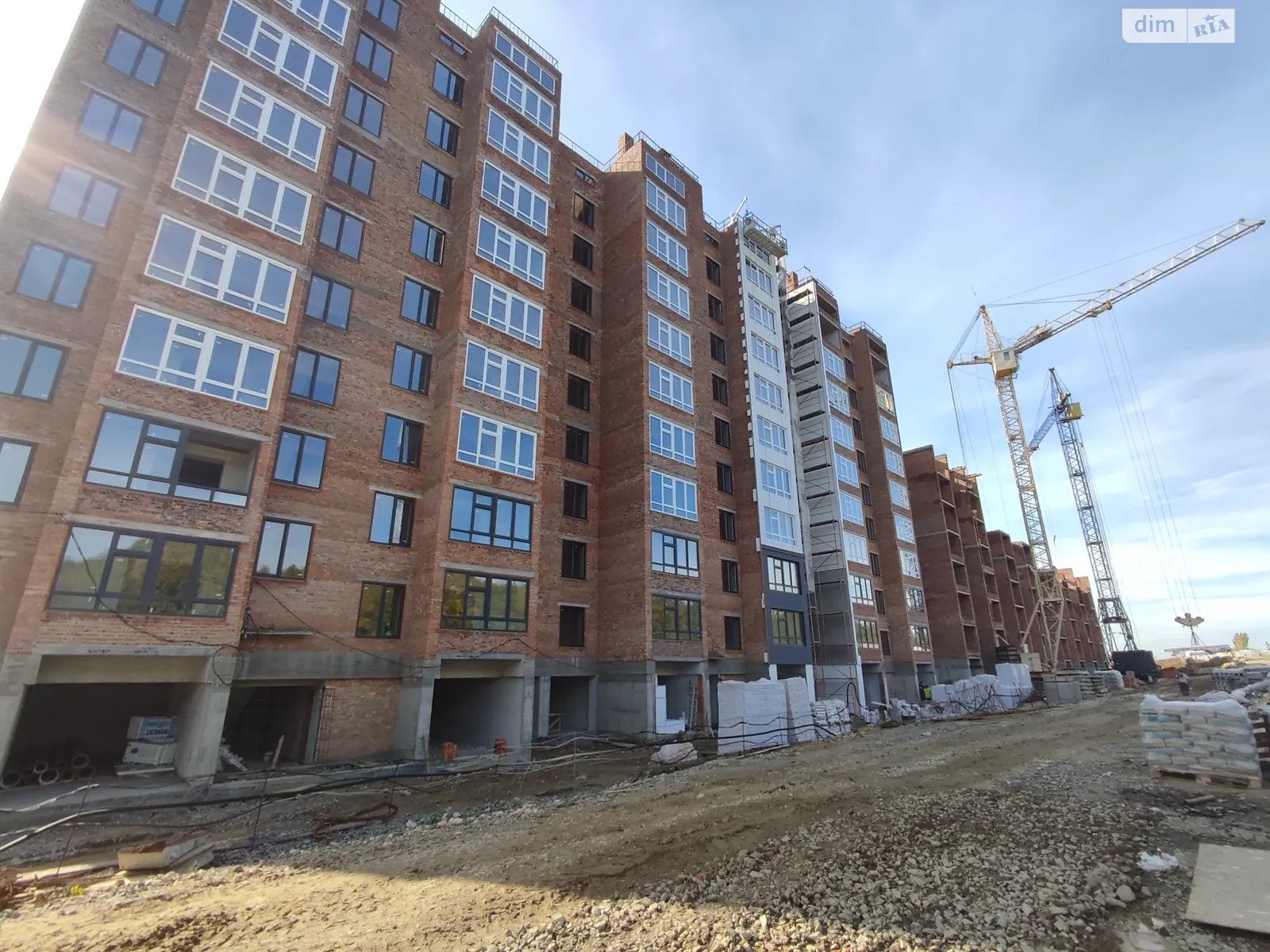 Продается 1-комнатная квартира 41 кв. м в Хмельницком, ул. Мазура Николая, 24/2 - фото 1