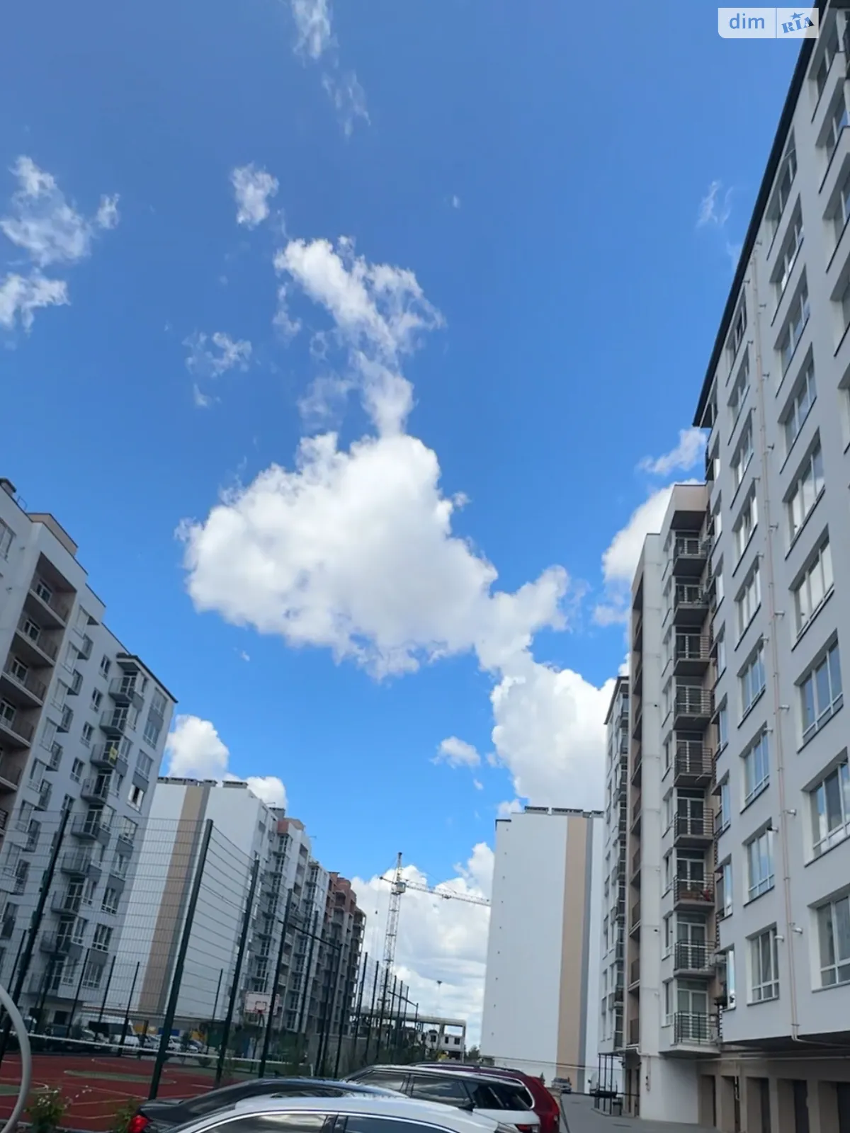 Продается 1-комнатная квартира 71.4 кв. м в Слобожанском, ул. Семейная, 4 - фото 1