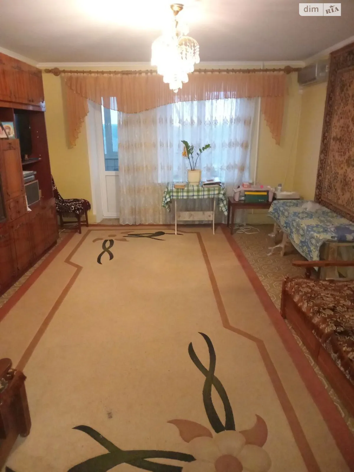 Продается 4-комнатная квартира 90 кв. м в Балаклее, ул. Шевченко, 7 - фото 1