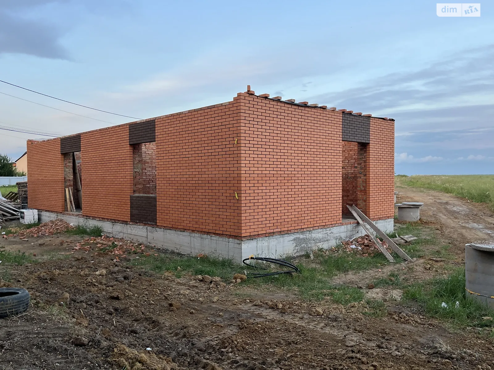 Продається одноповерховий будинок 85 кв. м з мансардою, цена: 84000 $ - фото 1