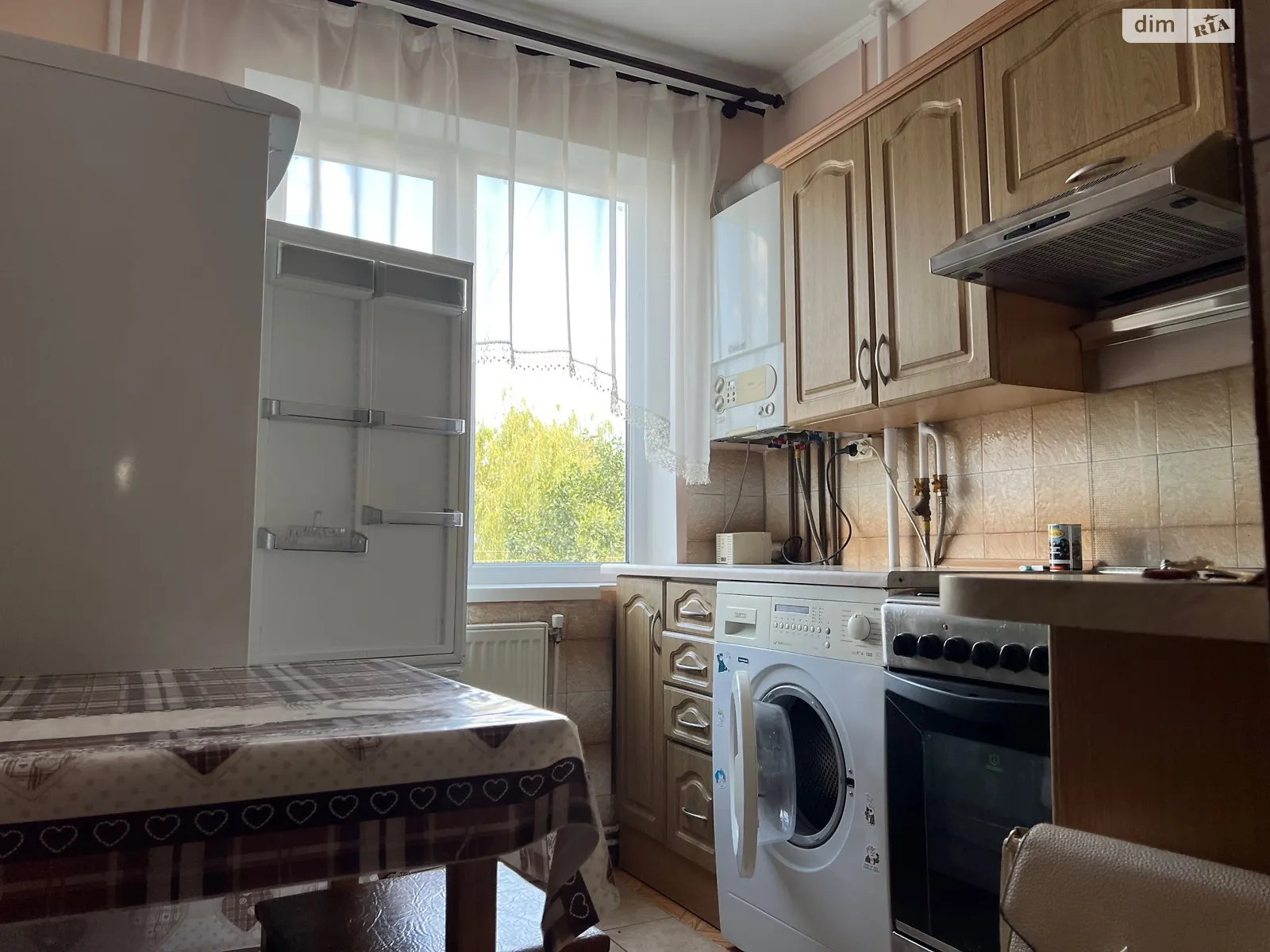 Здається в оренду 2-кімнатна квартира 49 кв. м у Івано-Франківську, вул. Карпатська, 10 - фото 1