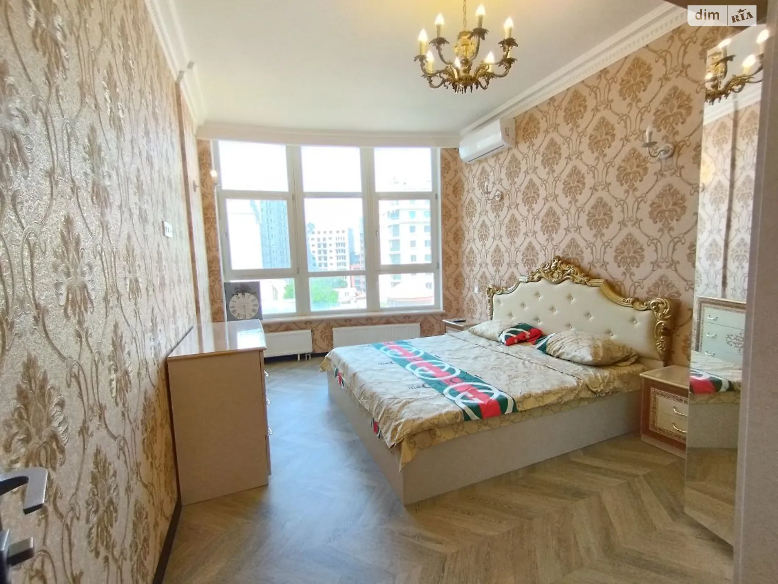 Здається в оренду 2-кімнатна квартира у Одесі, бул. Французький, 9 - фото 1