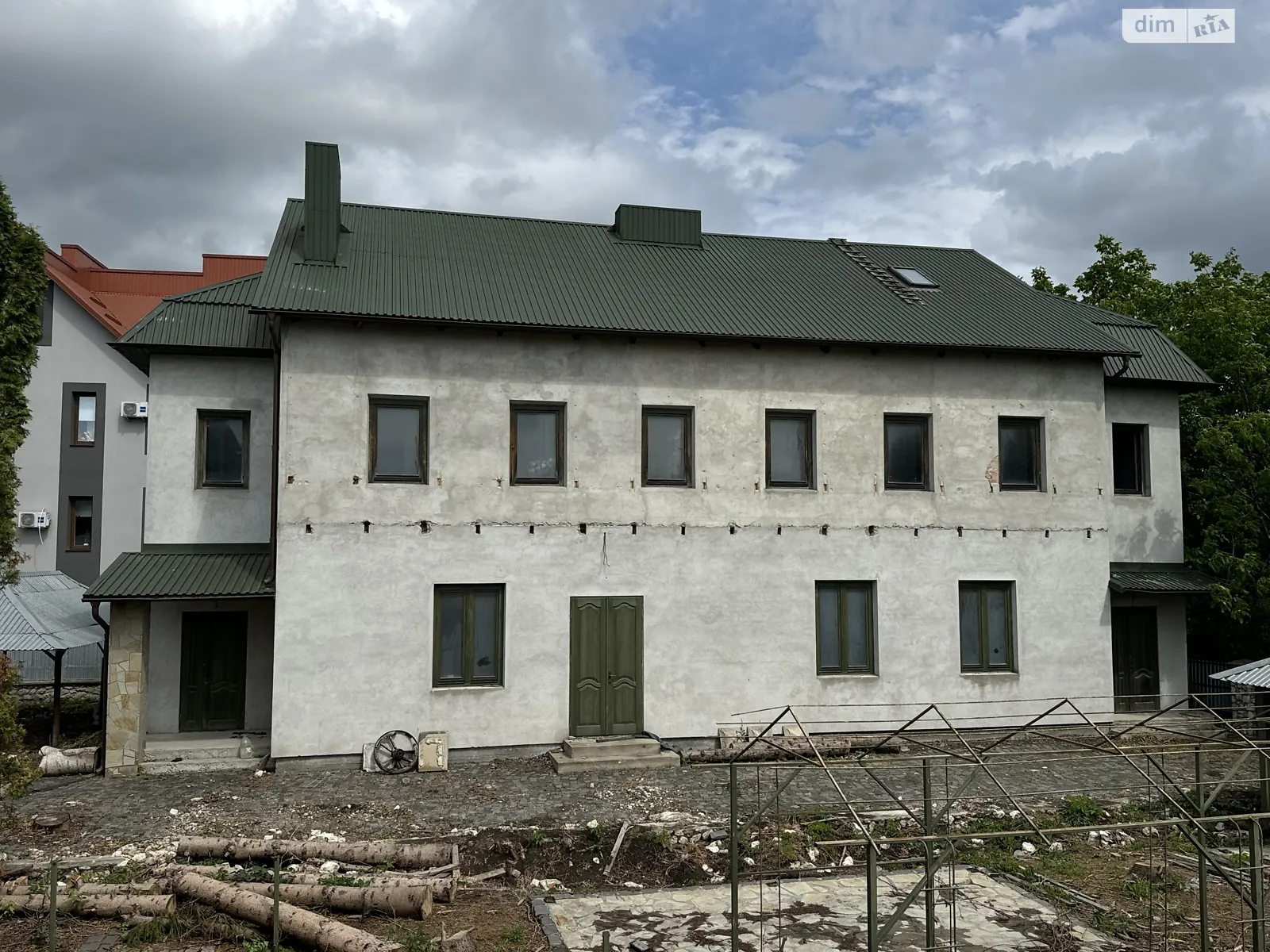 Продається приміщення вільного призначення 400 кв. м в 3-поверховій будівлі, цена: 230000 $ - фото 1