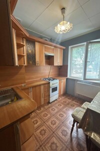 Сниму квартиру в Згуровке долгосрочно