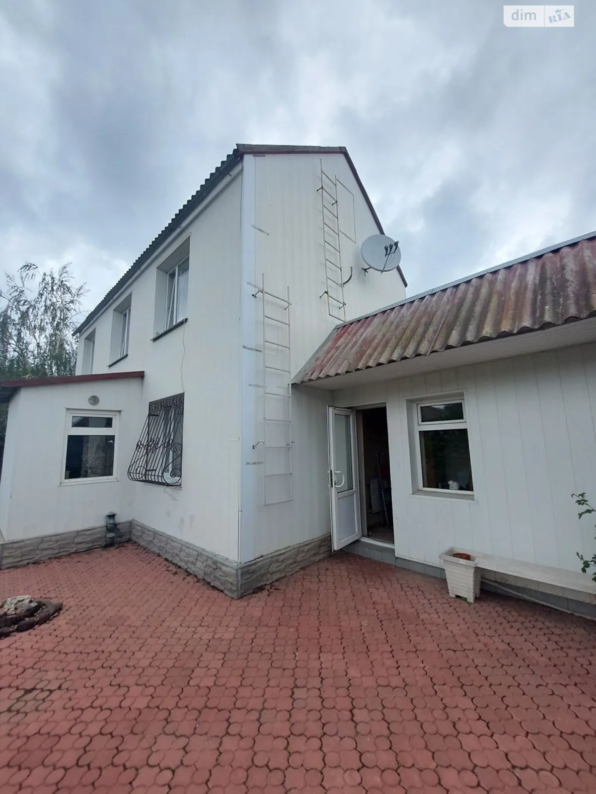 Продается дом на 2 этажа 74.5 кв. м с беседкой, цена: 48000 $ - фото 1