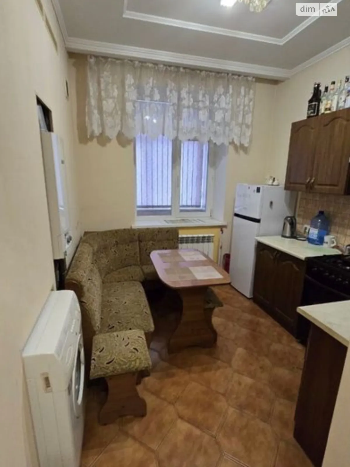 Здається в оренду 1-кімнатна квартира 45 кв. м у Одесі, просп. Адміральський, 5 - фото 1