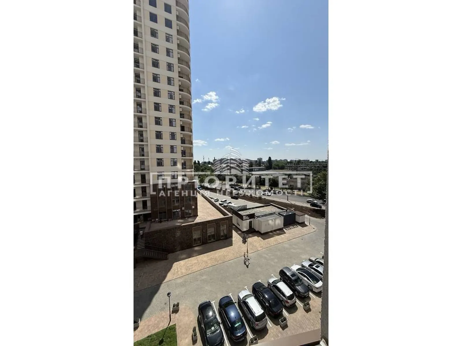 Продається 1-кімнатна квартира 42 кв. м у Одесі, вул. Краснова - фото 1