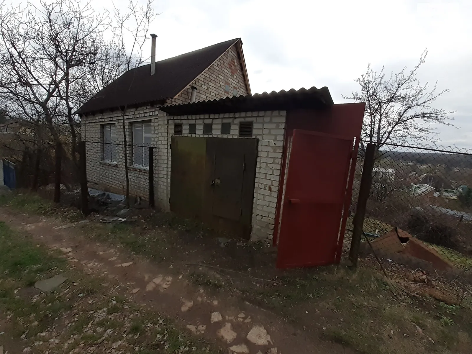 Продается одноэтажный дом 66.8 кв. м с бассейном, цена: 10000 $ - фото 1