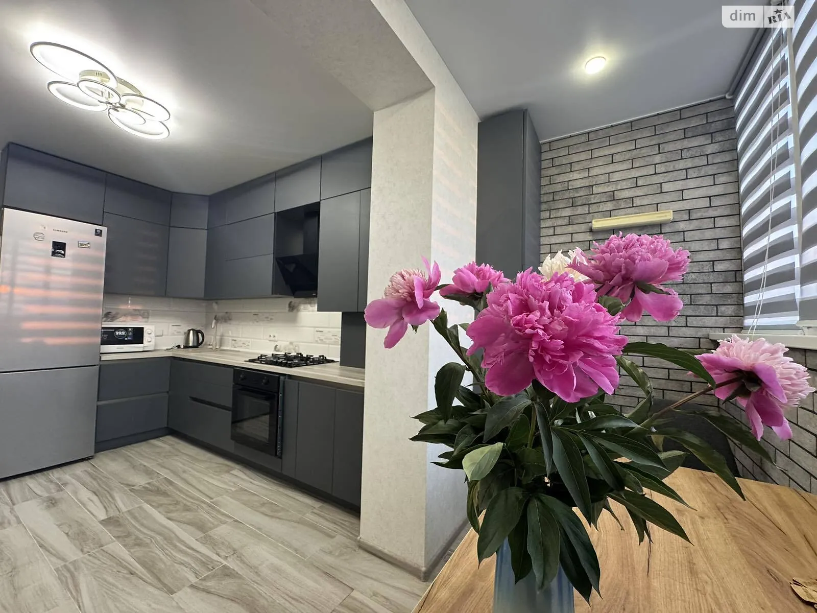 Продается 1-комнатная квартира 41 кв. м в Вишневом, ул. Машиностроителей, 31 - фото 1