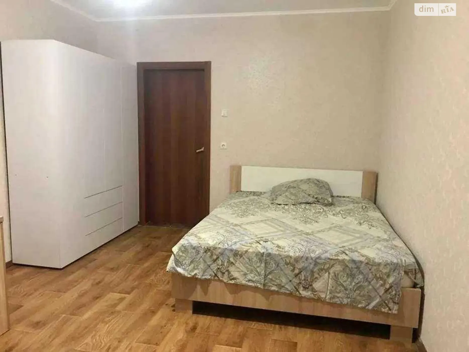Сдается в аренду 1-комнатная квартира 31 кв. м в Киеве, ул. Сергея Котенко, 4 - фото 1