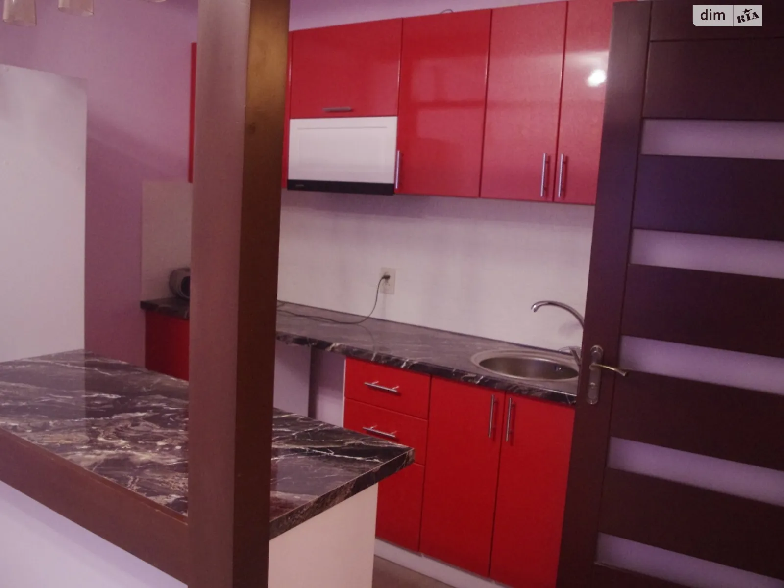 Продается 2-комнатная квартира 38 кв. м в Ужгороде, ул. Лобачевского, 43 - фото 1