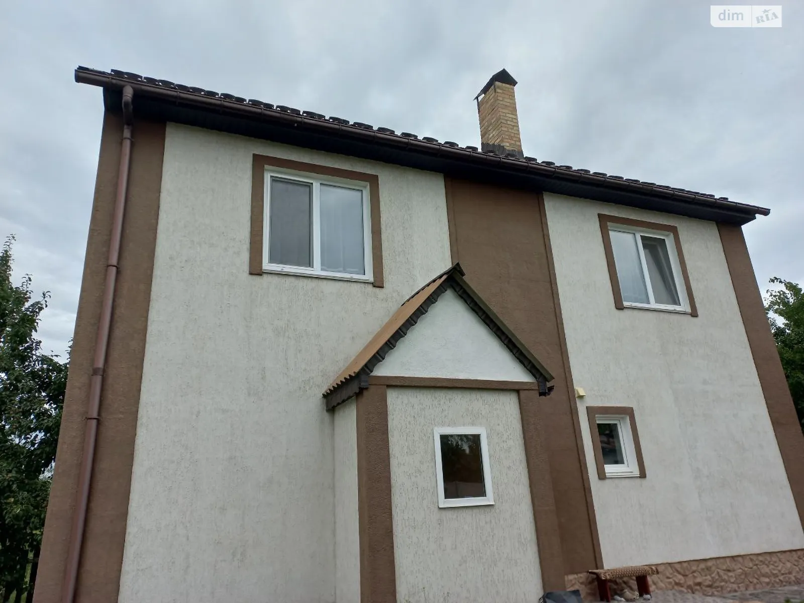 Сдается в аренду дом на 2 этажа 90 кв. м с гаражом, цена: 28000 грн - фото 1