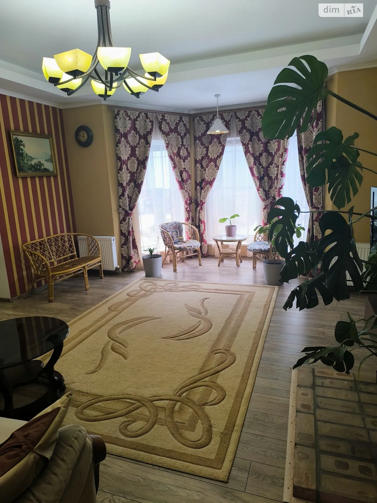 Продается дом на 2 этажа 119.8 кв. м с баней/сауной, цена: 180000 $ - фото 1