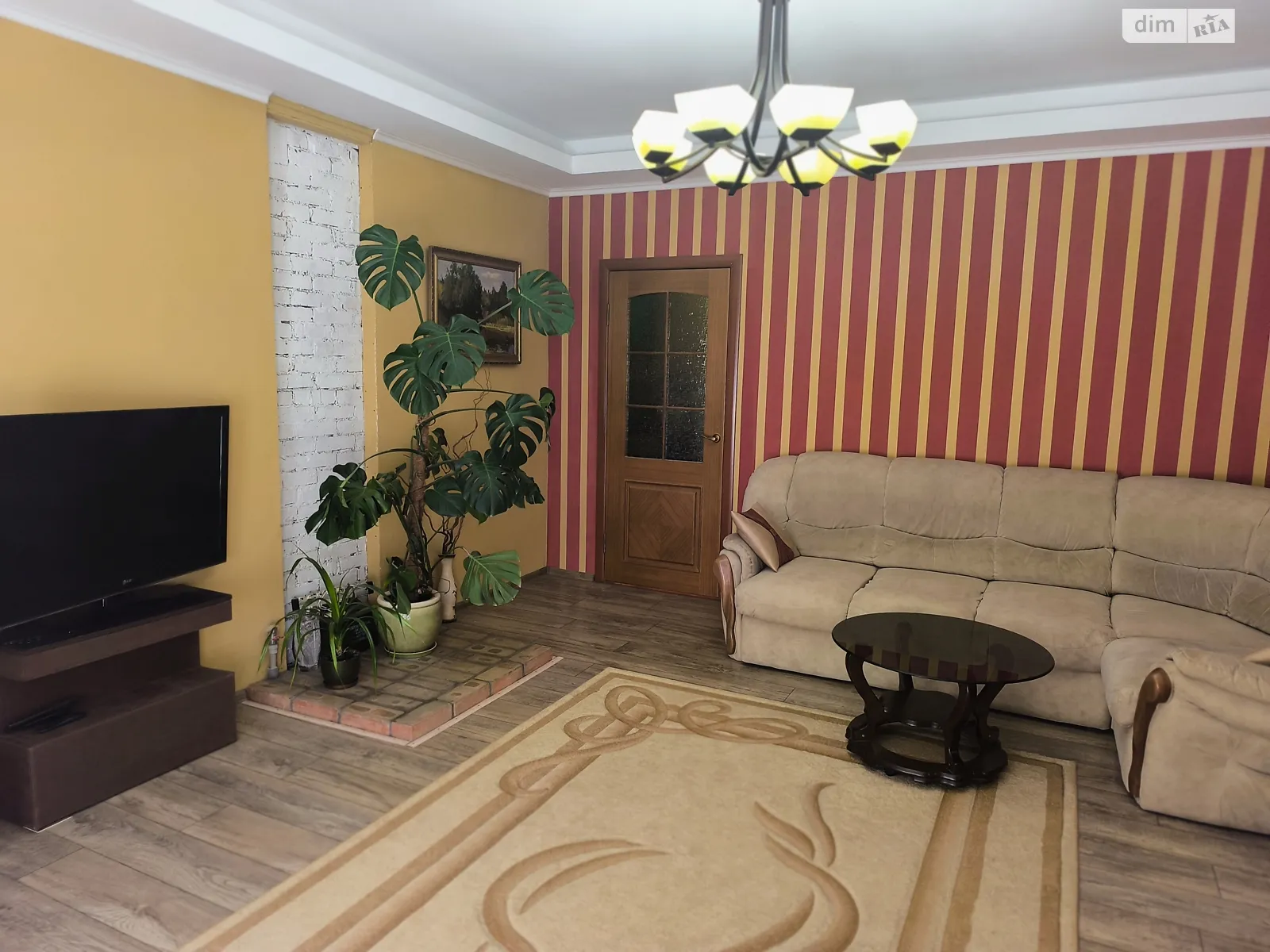 Продается дом на 2 этажа 119.8 кв. м с мебелью, цена: 220000 $ - фото 1