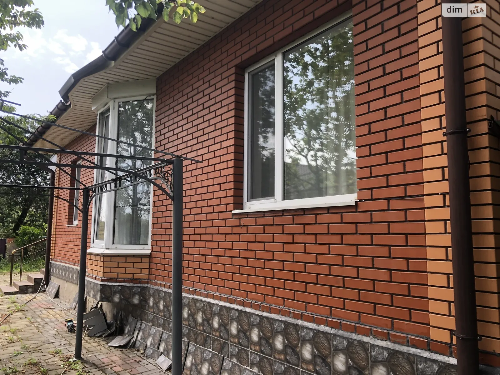 Продається одноповерховий будинок 90 кв. м з ділянкою, цена: 65000 $ - фото 1