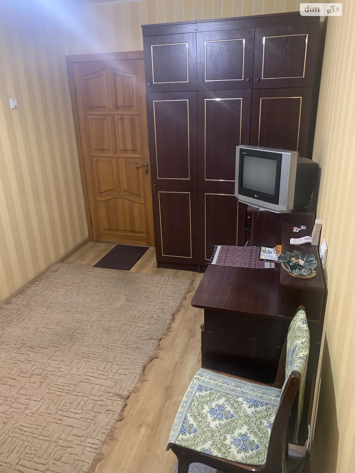 Здається в оренду кімната 53 кв. м у Києві, цена: 3700 грн - фото 1