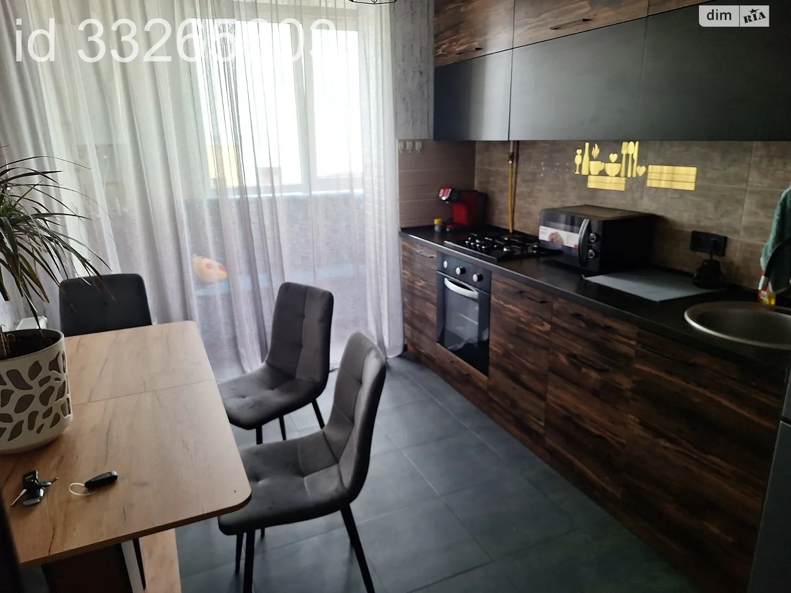 Продається 2-кімнатна квартира 61.2 кв. м у Рівному, вул. Чорновола В'ячеслава - фото 1