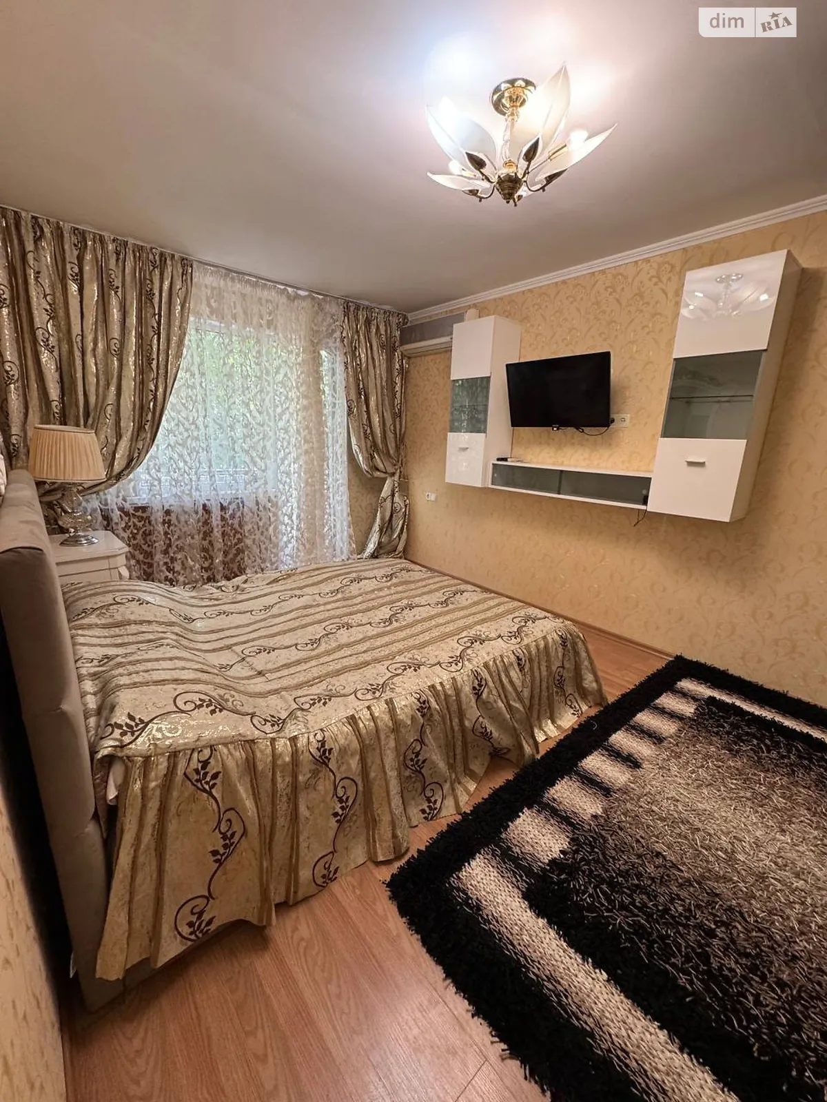 Продается 1-комнатная квартира 32 кв. м в Одессе - фото 1