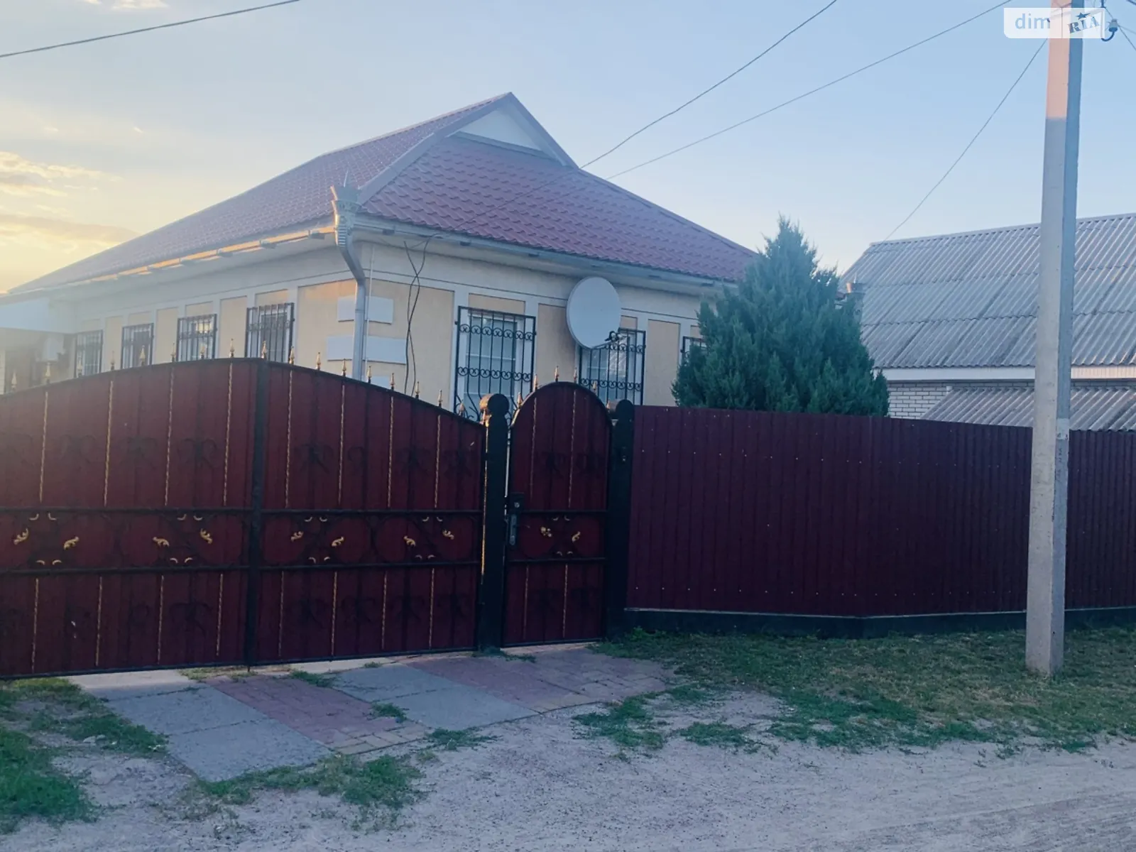 Продається одноповерховий будинок 94 кв. м з мансардою, цена: 75000 $ - фото 1