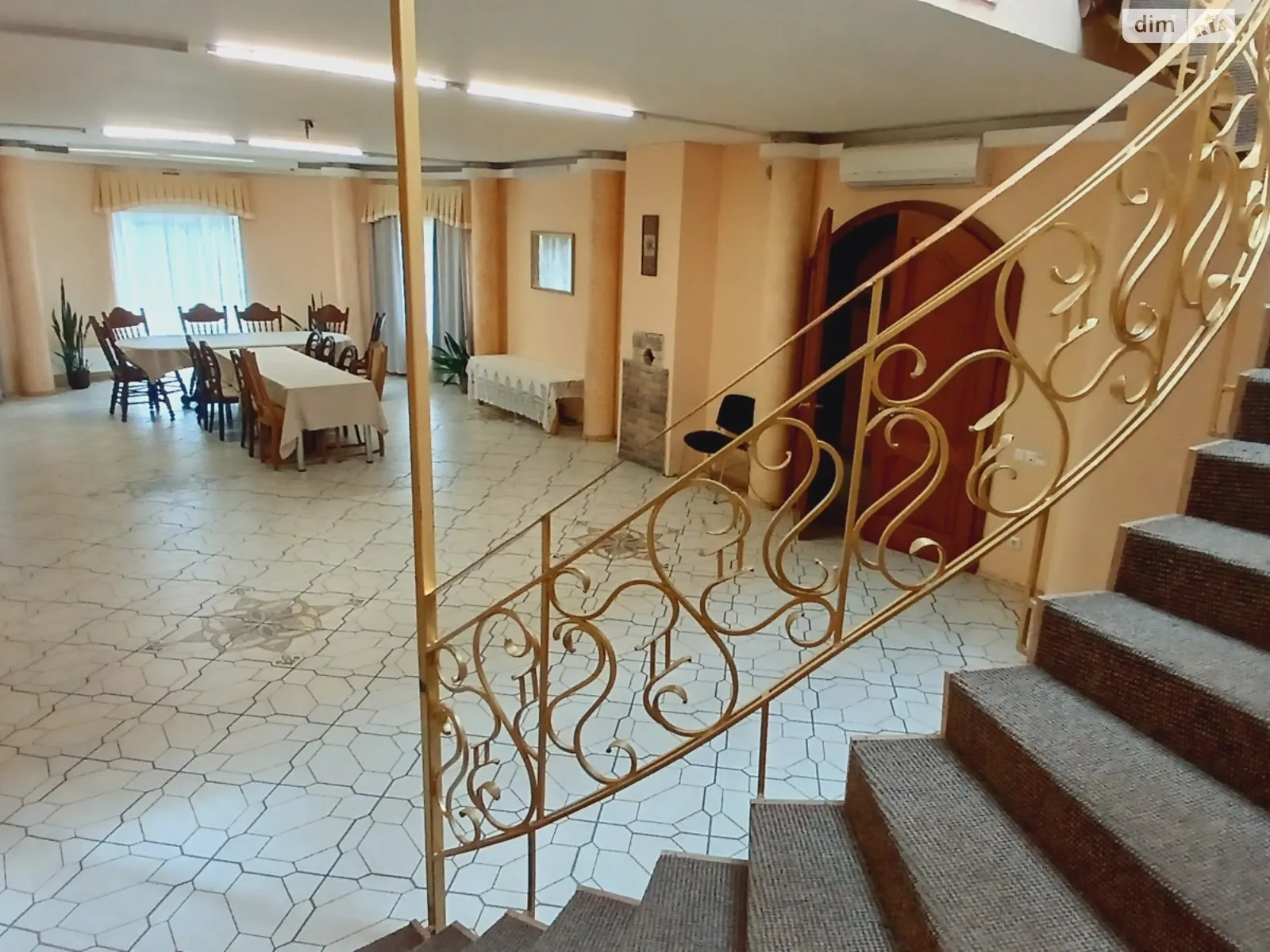 Здається в оренду будинок 3 поверховий з подвалом, цена: 8000 грн - фото 1