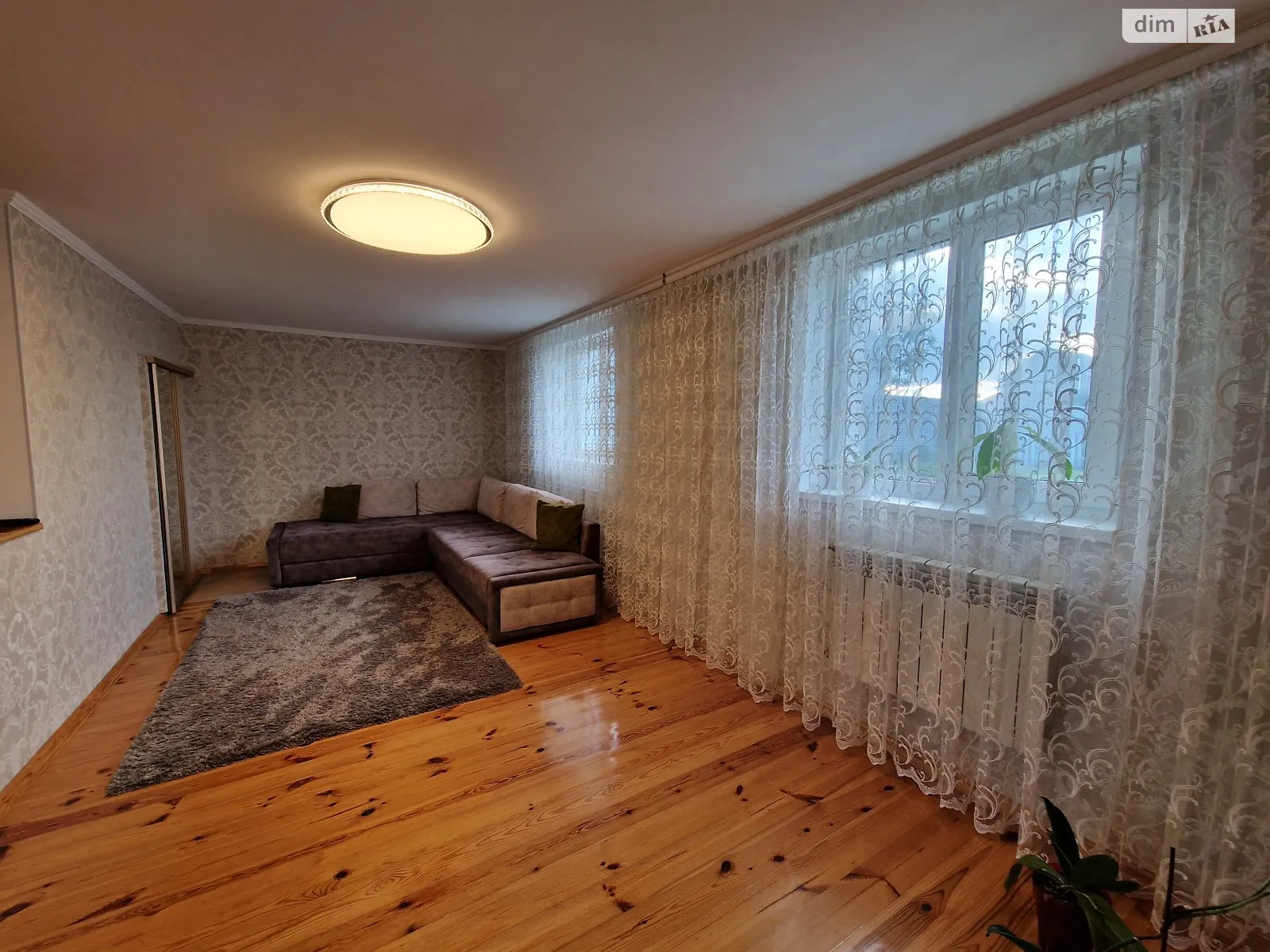 Продается дом на 2 этажа 156 кв. м с верандой, цена: 133000 $ - фото 1