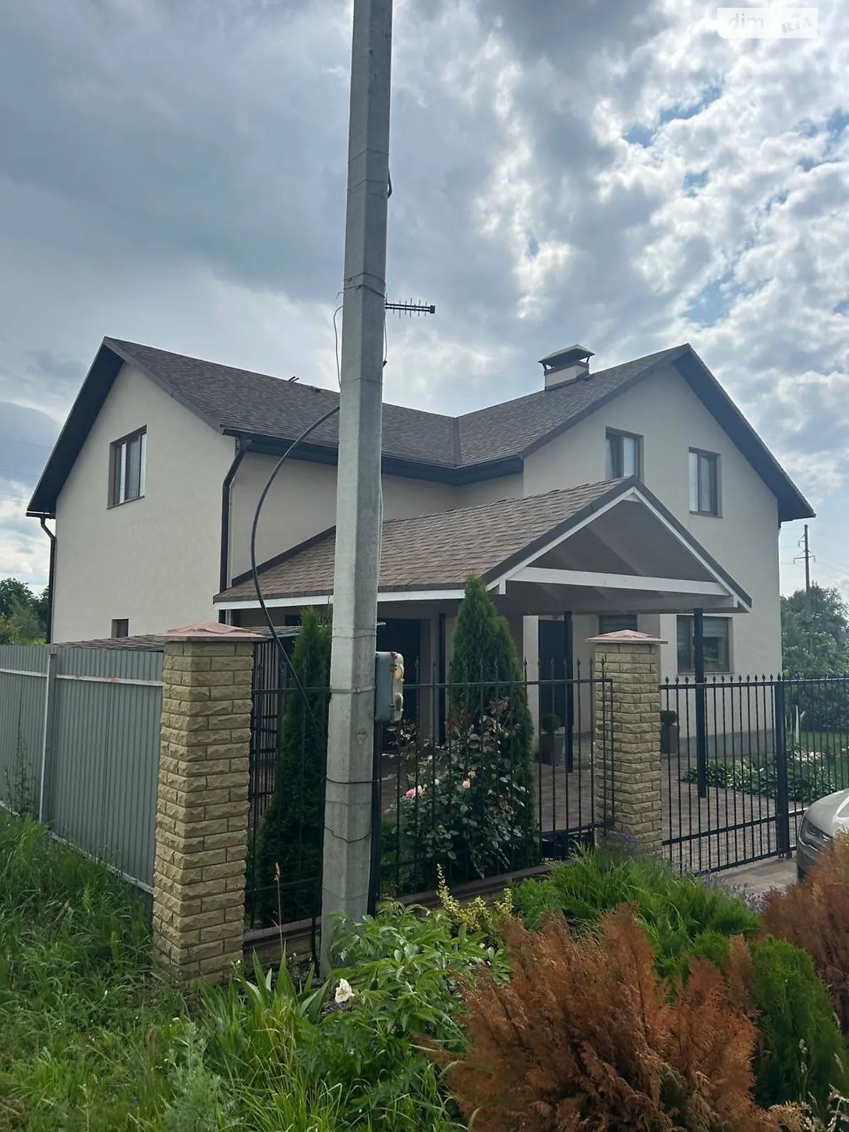 Продається будинок 2 поверховий 236 кв. м з подвалом, цена: 180000 $ - фото 1