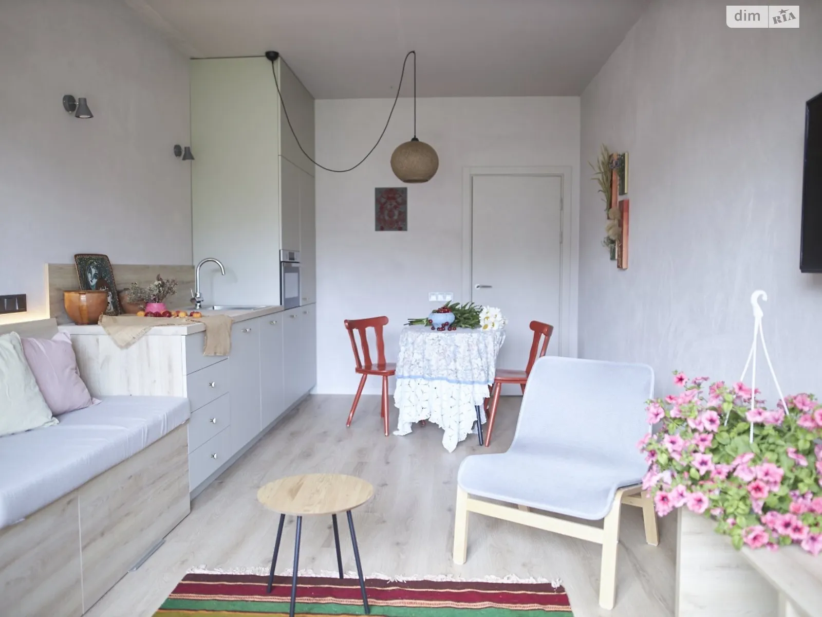 Продается 1-комнатная квартира 49.1 кв. м в Ирпене - фото 1