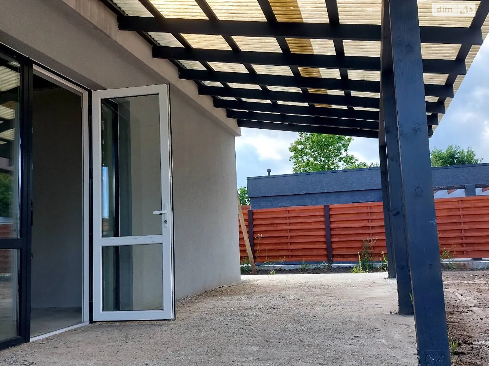 Продается одноэтажный дом 92 кв. м с верандой, цена: 82500 $ - фото 1